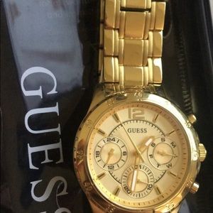 guess watch